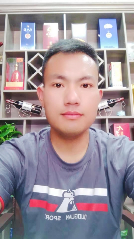 钱乾的第一张照片--盐城蓝颜知己交友网