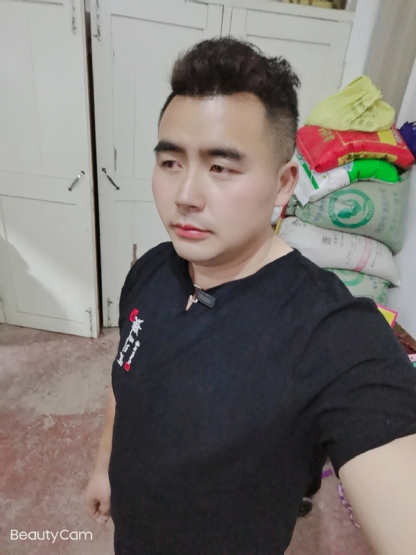 阿杰的第一张照片--盐城蓝颜知己交友网